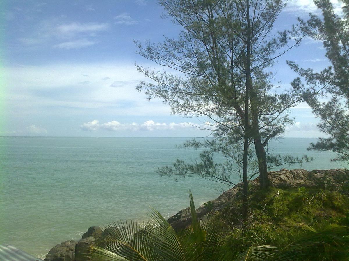 Pandan Beach Homestay Kampong Pandan 외부 사진