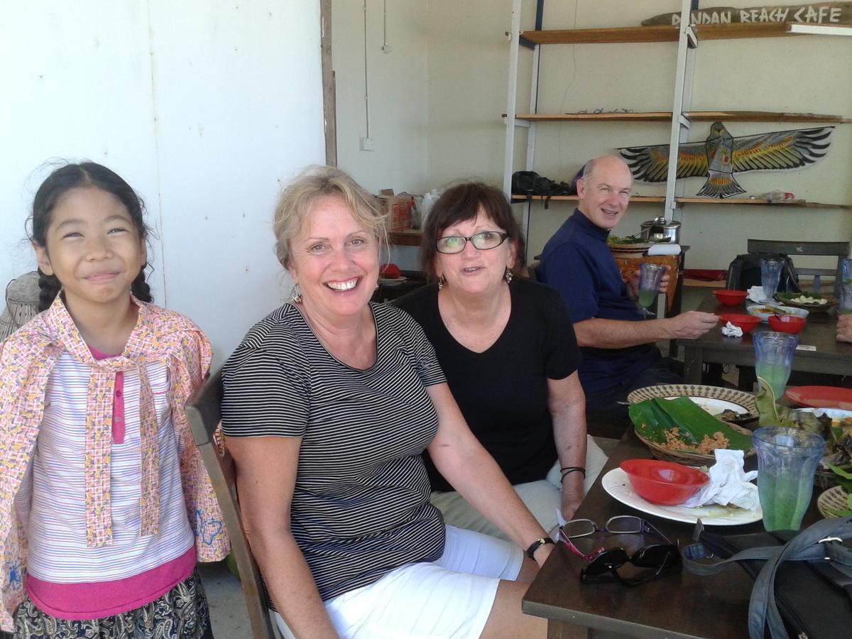 Pandan Beach Homestay Kampong Pandan 외부 사진